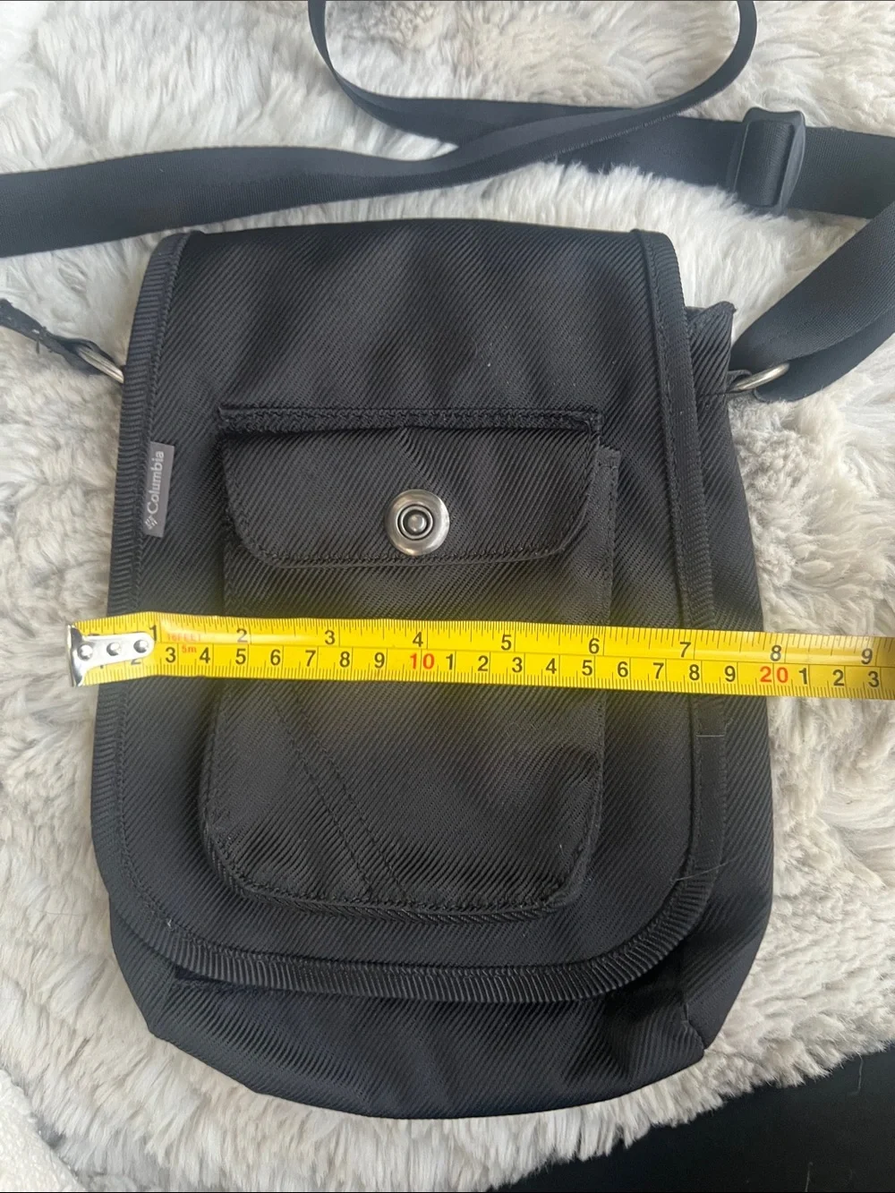 Columbia Black Men's Messenger Crossbody Bag